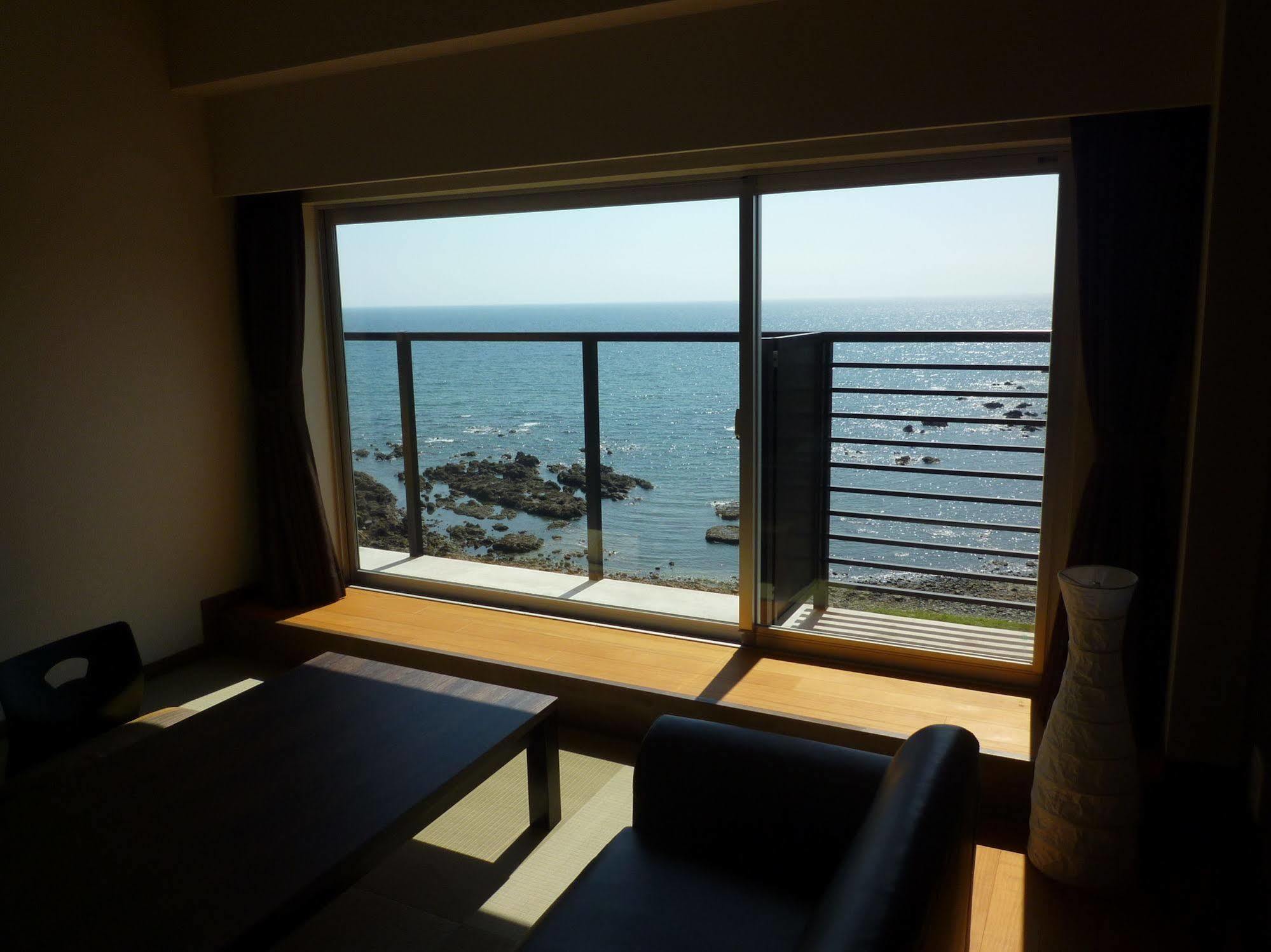 Ocean Resort Eguchiya Hioki Exteriör bild